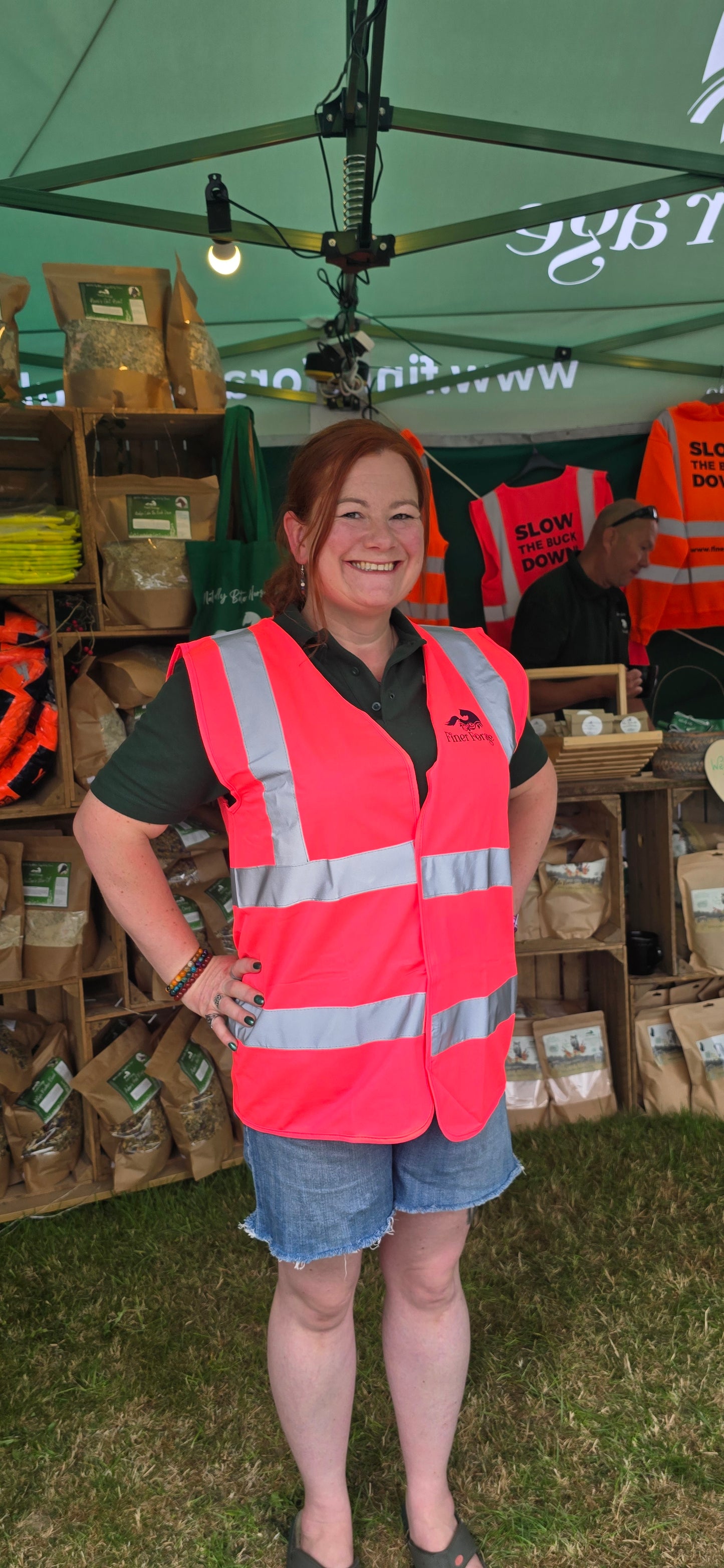 Hi-viz tabbard