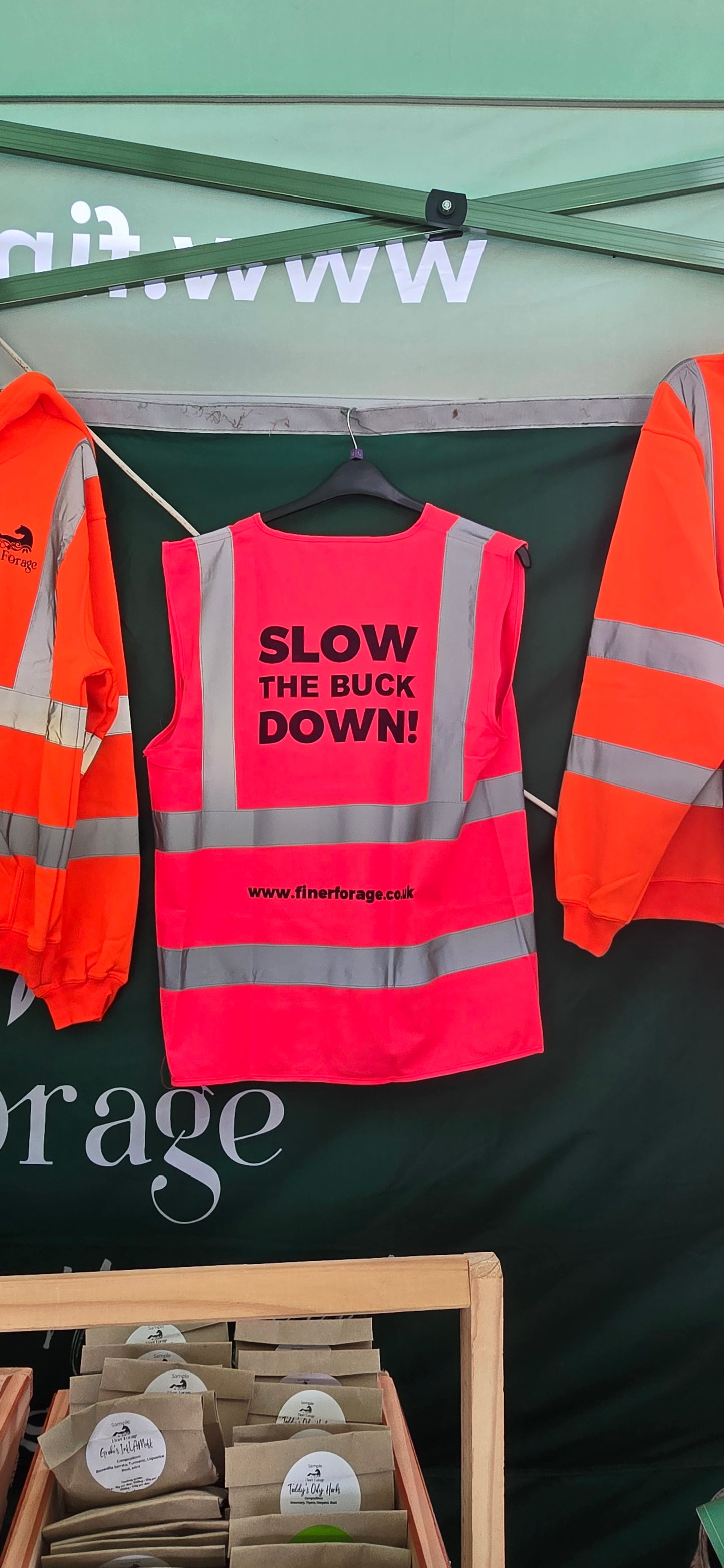 Hi-viz tabbard